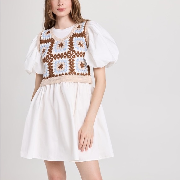 En Saison Dresses & Skirts - Women’s New En Saison Evie Mixed Media Mini Dress Size M MSRP $160